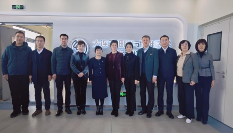澳门新葡京赴大连干细胞与精准医学创新研究院调研