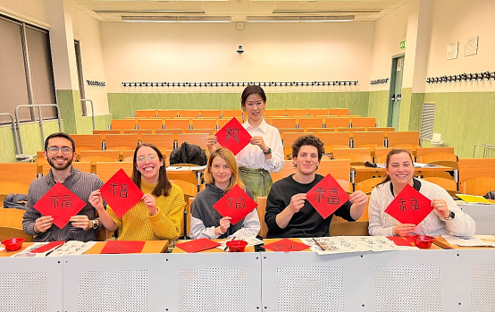 澳门新葡京米兰国立大学孔子学院开展“迎新春”系列文化活动