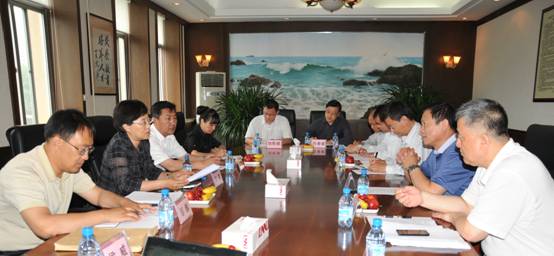 大连市社科联党组书记、大连市社科联副主席张莉同志一行来澳门新葡京调研