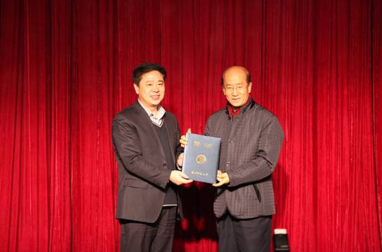 魏力群受聘澳门新葡京客座教授仪式暨《中国皮影戏的现状与保护》学术报告会圆满举行
